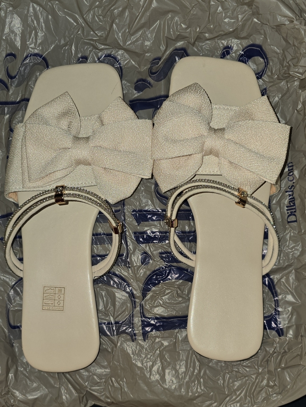 Women's Cream Bow Slide Sandals